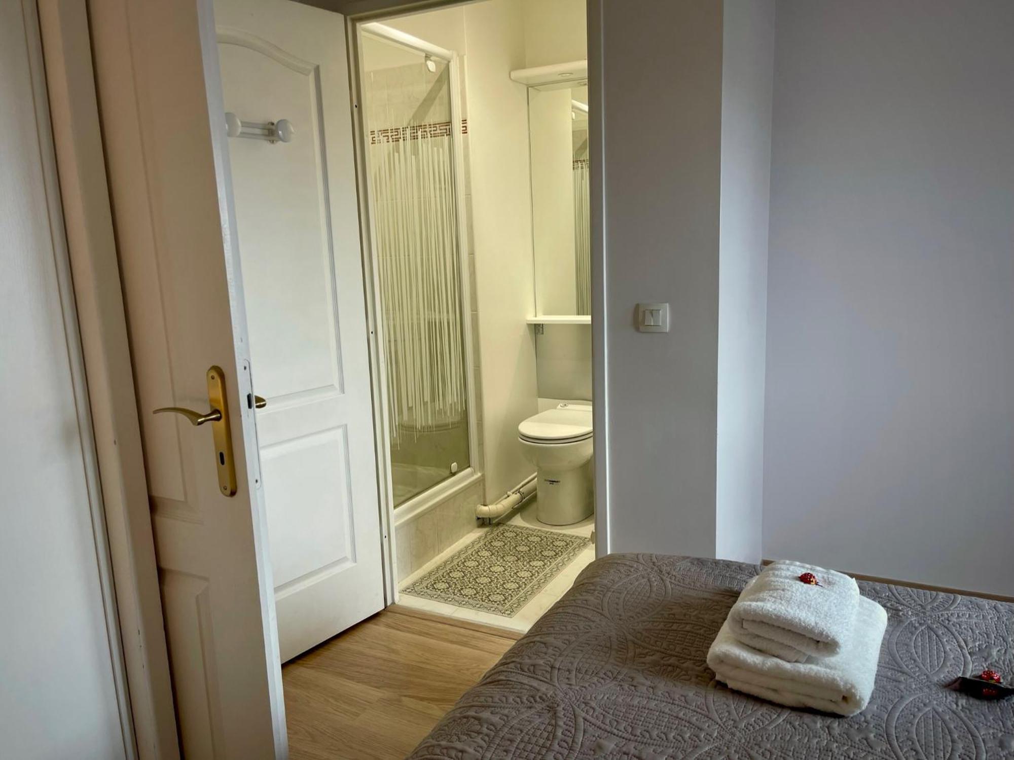Family'S Appartement Disney Paris , 2 Parking Serris Buitenkant foto
